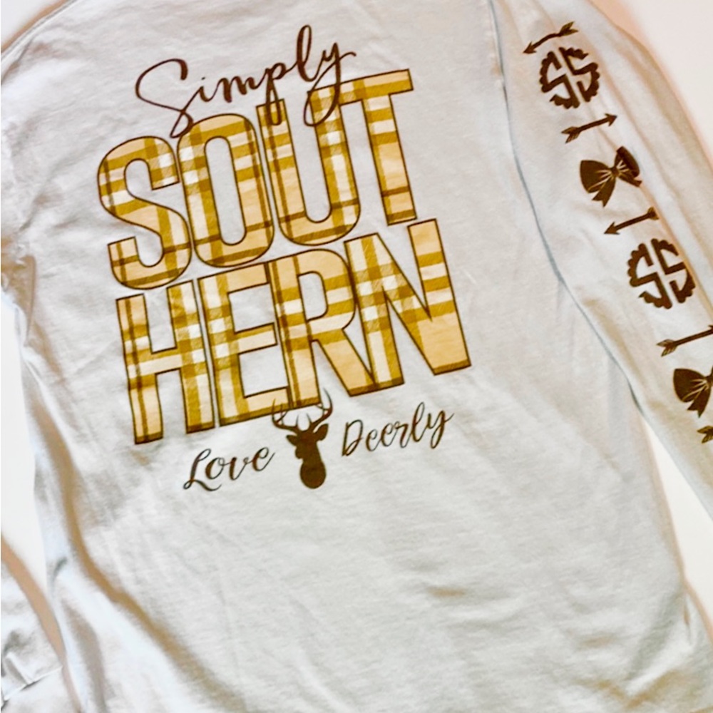 SIMPLY SOUTHERN LOVE DEERLY Off-White Golden Honey Brown Bow Arrow L/S TEE MED